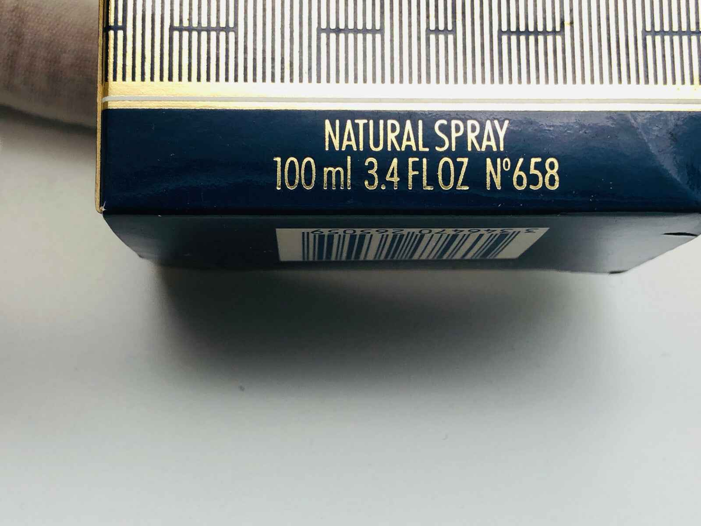 Scatola di Guerlain Shalimar Vintage Natural Spray da 100 ml con dettagli in oro e blu