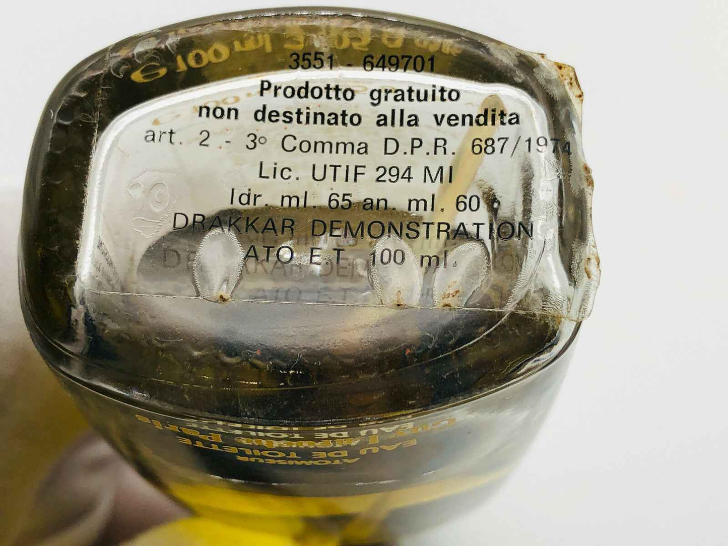 Flacone di profumo Drakkar Guy Laroche Vintage con etichetta in italiano e capacità di 100 ml