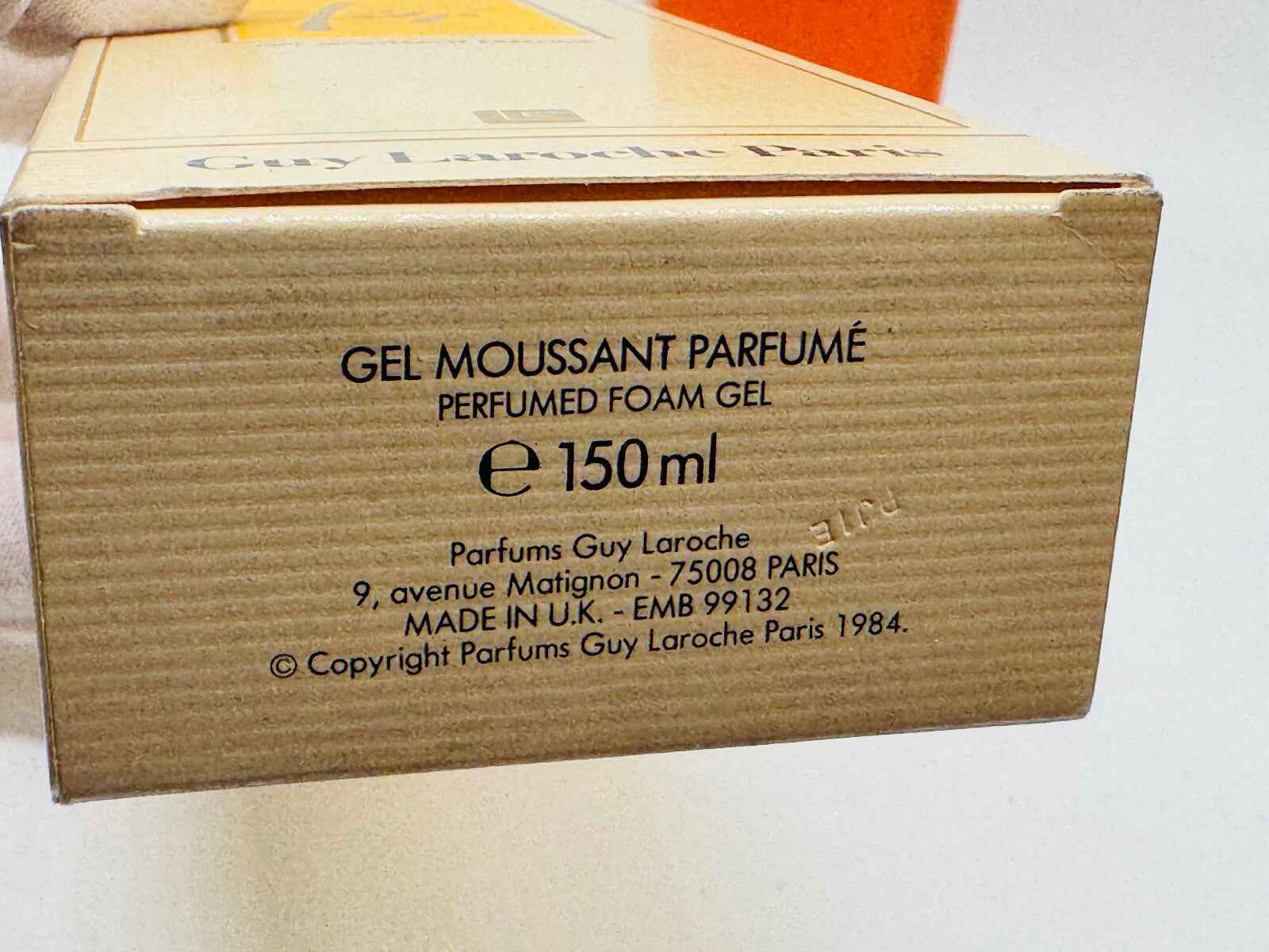 Gel Moussant Parfumé da 150ml di Guy Laroche Fidji Vintage in confezione elegante