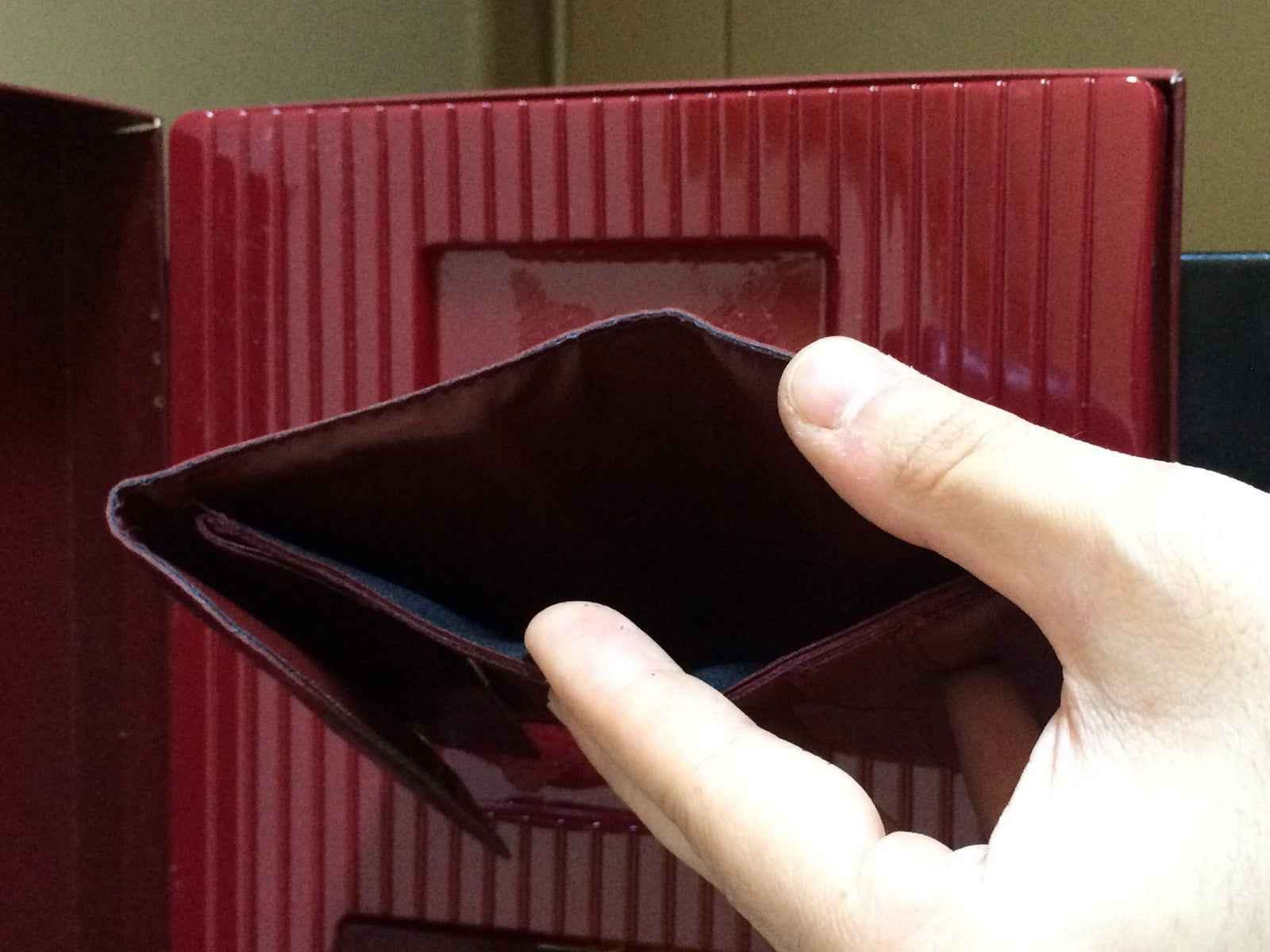 Portafoglio J'Ai Ose Guy Laroche Vintage rosso con tasca interna ampia per carte e denaro