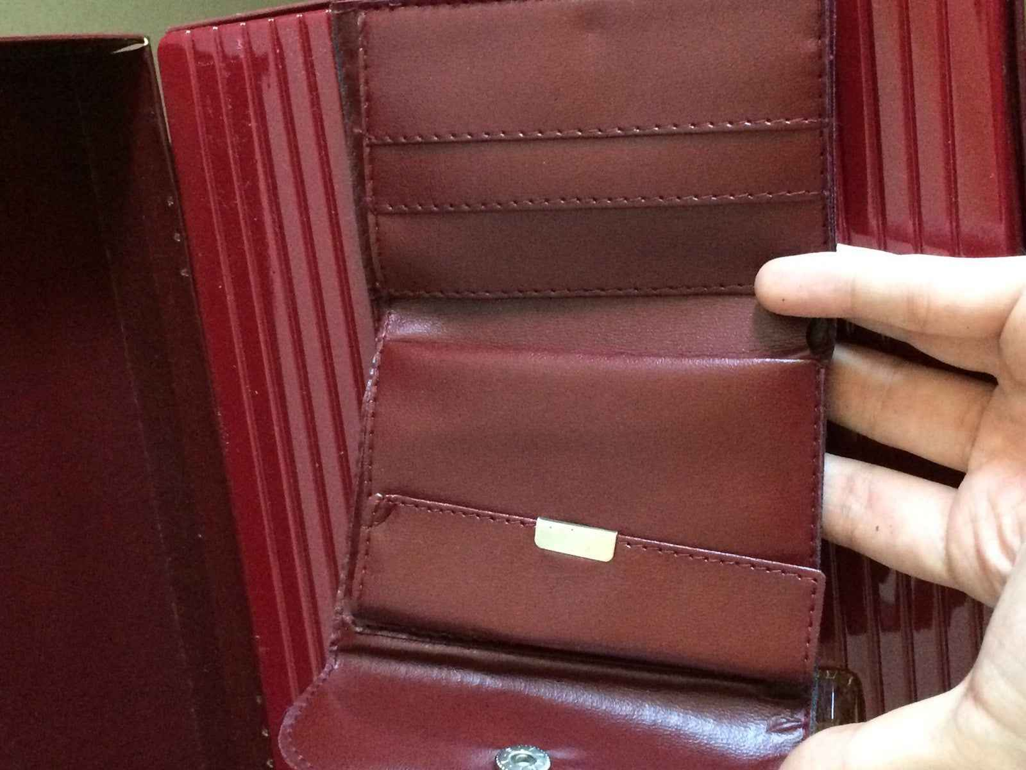 Portafoglio J'Ai Ose Guy Laroche Vintage in pelle rossa con scomparti per carte e monete