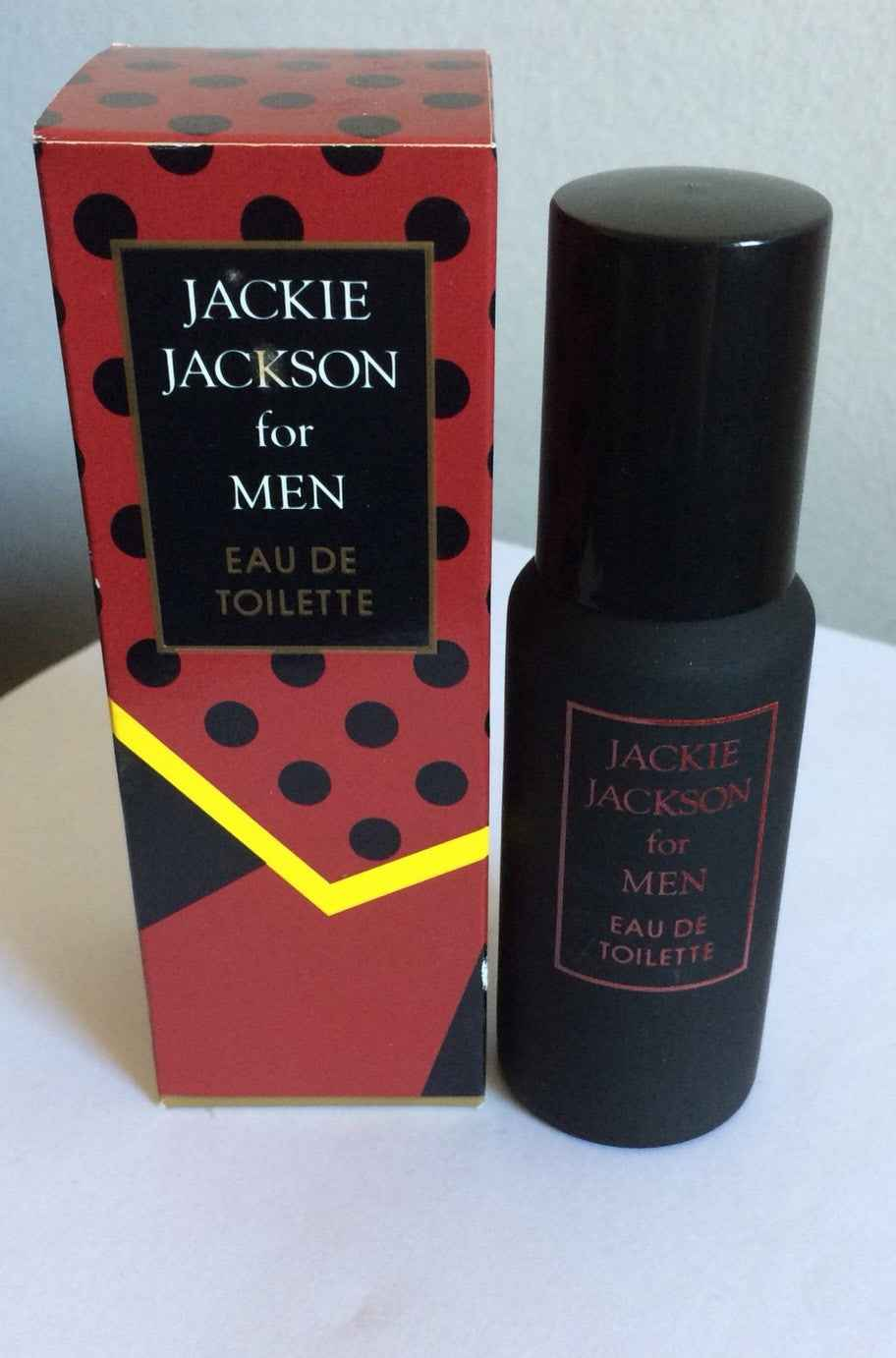 Profumo Jackie Jackson in confezione elegante per uomo, ideale per luso quotidiano