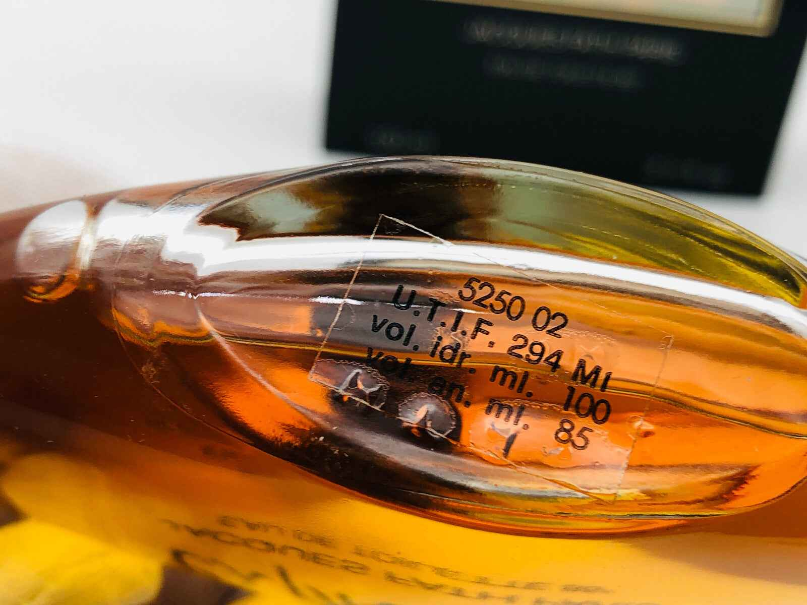 Flacone Fath Expression Vintage con dettagli sulla capacità e l'etichettatura originale