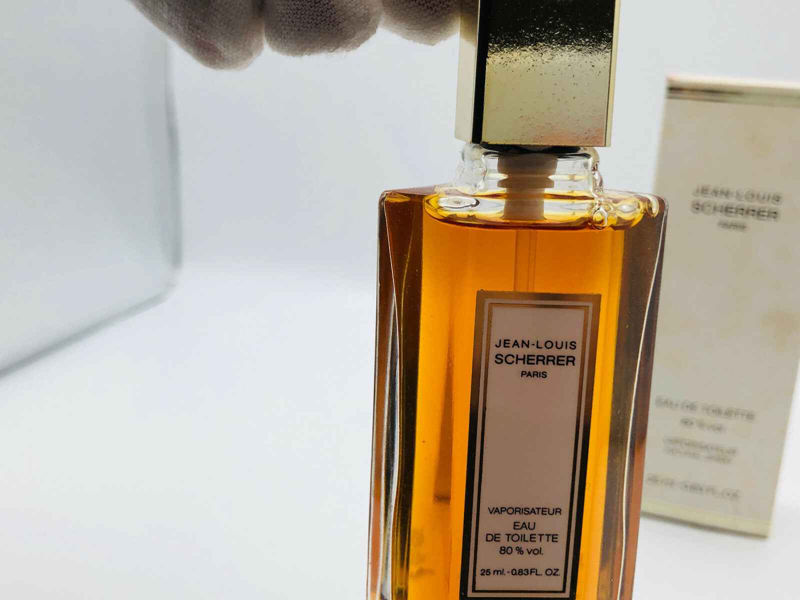 Flacone di profumo Jean Louis Scherrer Eau de Toilette da 25 ml con spruzzatore elegante