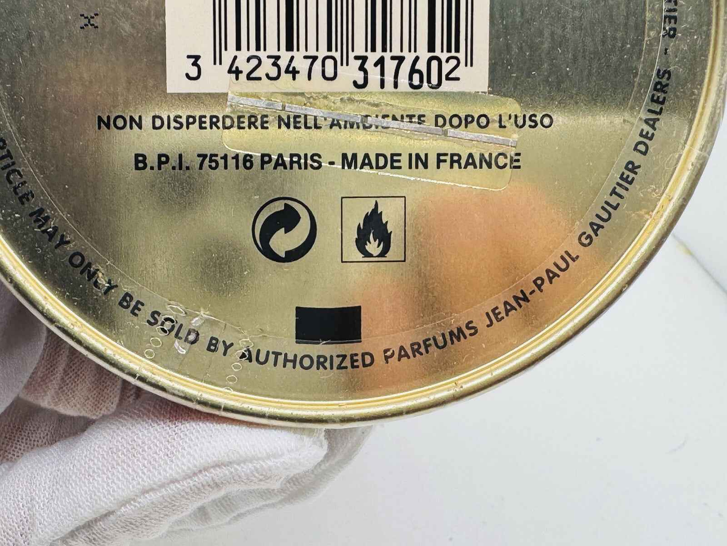 Confezione di Jean Paul Gaultier Le Male Vintage in metallo con dettagli sul prodotto e made in France