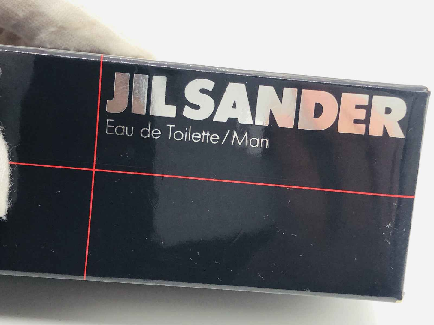 Scatola di profumo Jil Sander Men Pure Eau de Toilette con design elegante e moderno