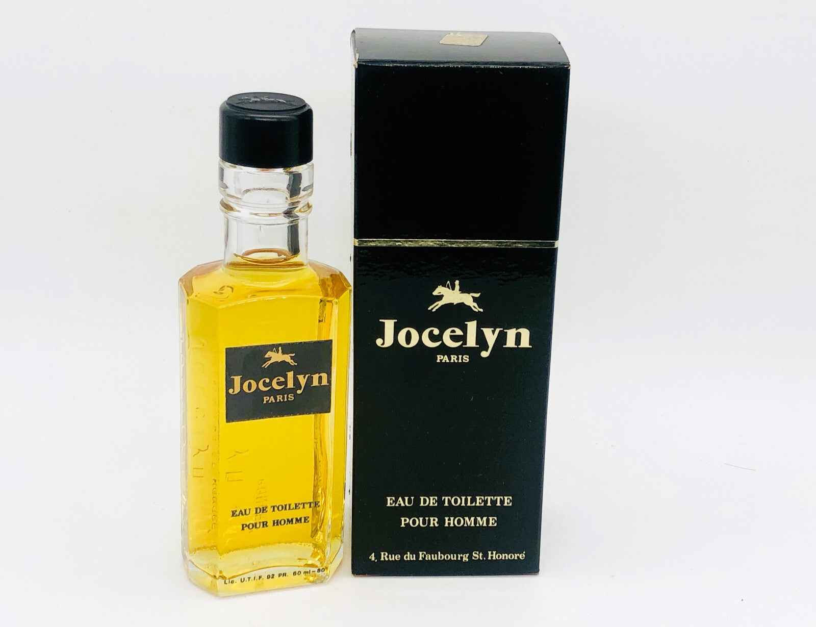 Profumo Jocelyn Pour Homme in bottiglia elegante con scatola nera, perfetto per ogni occasione