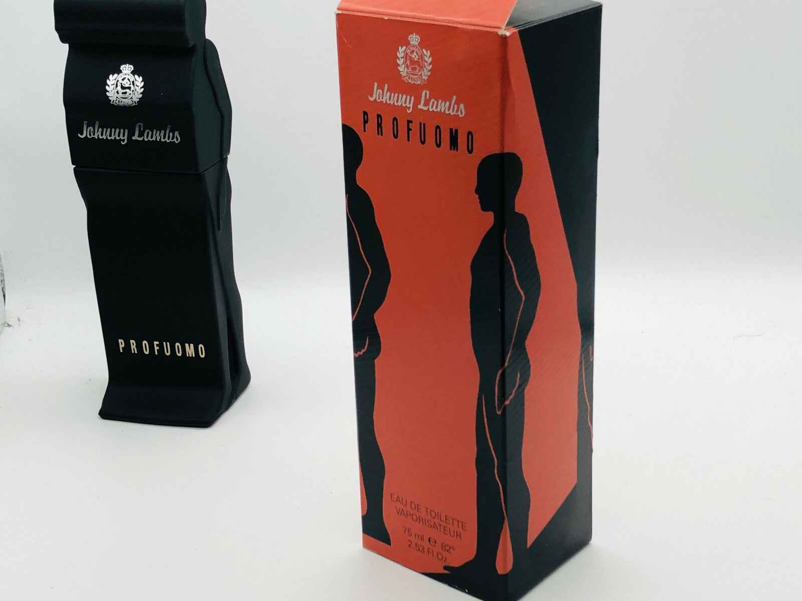 Profumo Johnny Lambs in flacone elegante con confezione nera e arancione, 75 ml di eau de toilette