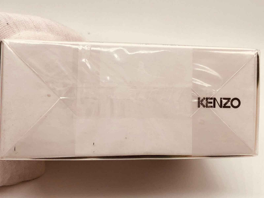 Scatola del profumo Kenzo Fleur The con design elegante e logo KENZO in rilievo