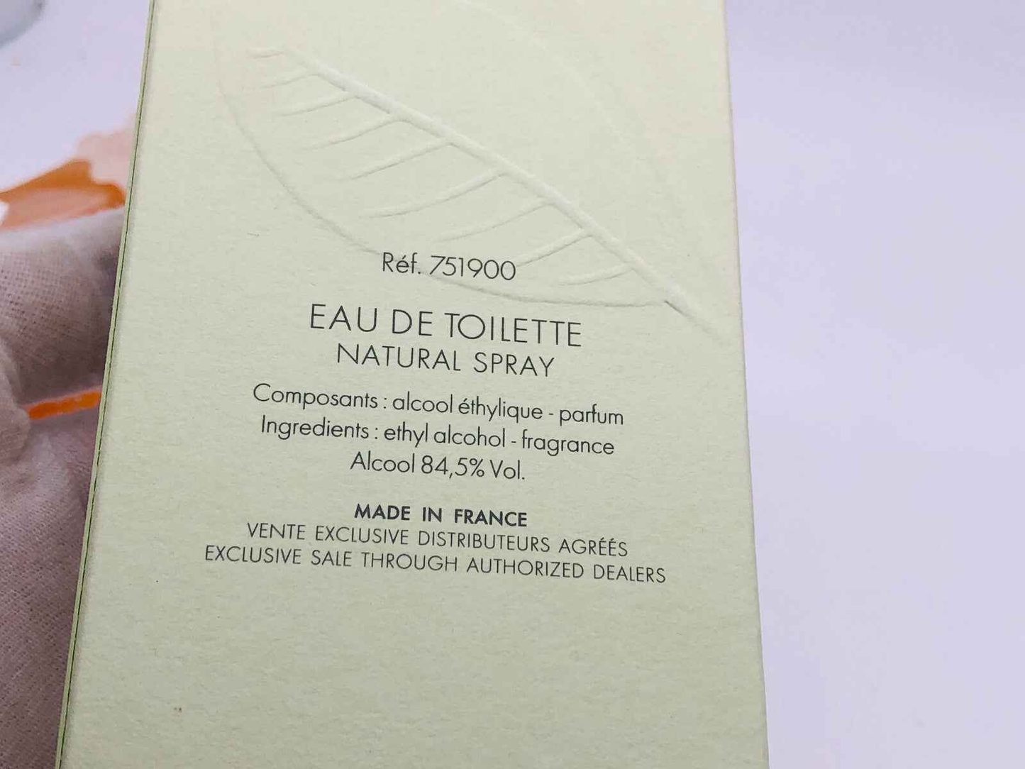 Kenzo Profumo Vintage in confezione verde chiaro con ingredienti per spray naturale
