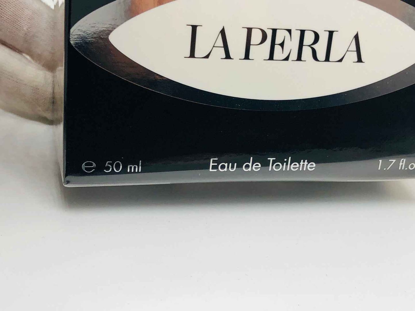 Flacone da 50 ml di Eau de Toilette La Perla Body Silk Vintage elegante e raffinato