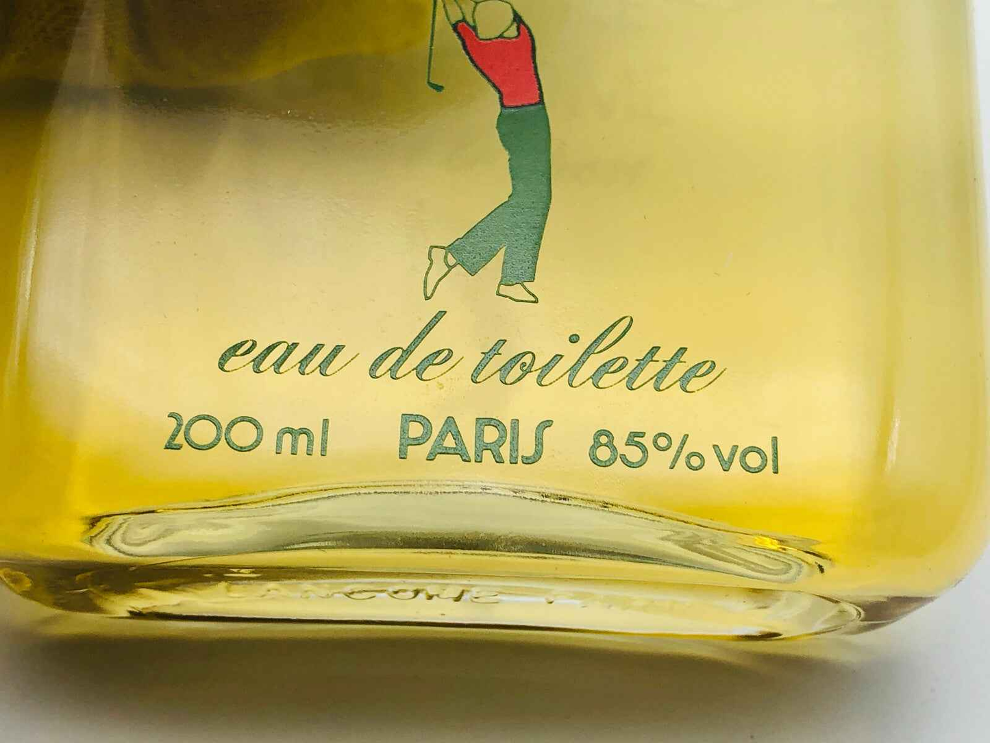 Flacone di profumo Trophee Lancome Vintage da 200 ml con design classico e note eleganti