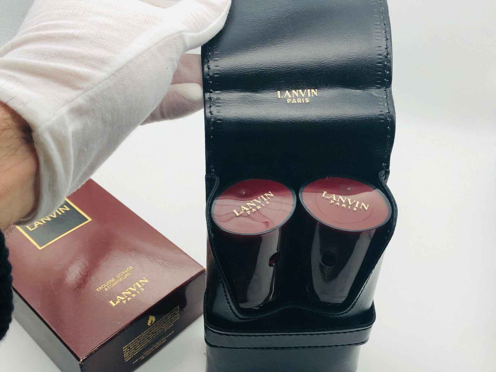 Set di candele Monsieur Lanvin Vintage in elegante confezione nera con logo Lanvin