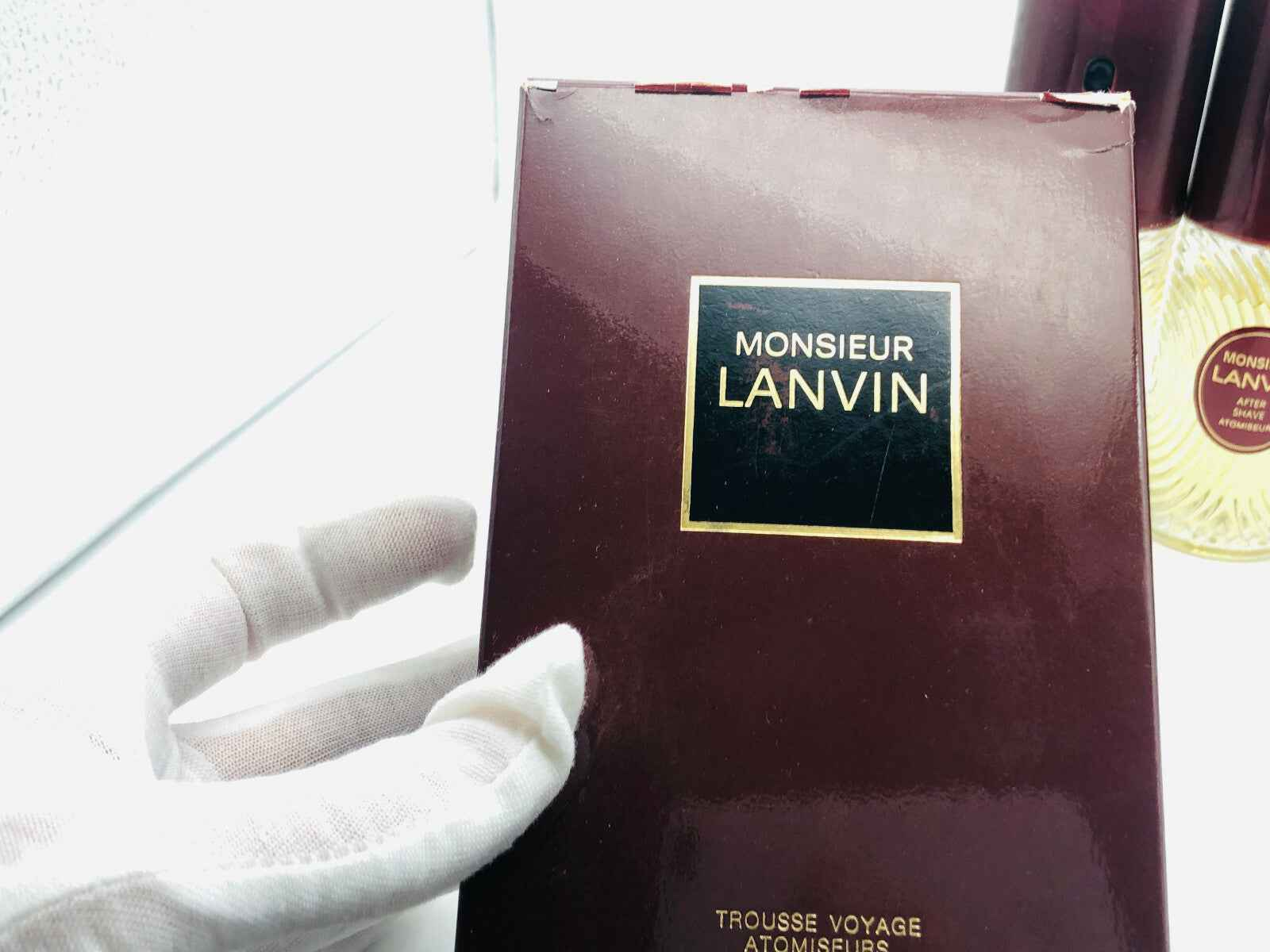 Confezione vintage di Monsieur Lanvin, elegante ed esclusiva per un tocco di classe.