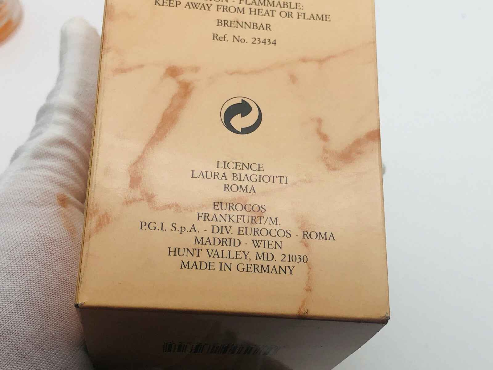 Scatola del profumo Laura Biagiotti Roma Vintage con etichetta e dettagli informativi sul prodotto