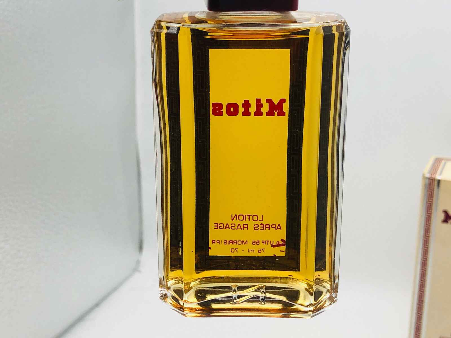 Profumo Mitos Napoleon Vintage in bottiglia elegante da 100 ml con fragranza distintiva