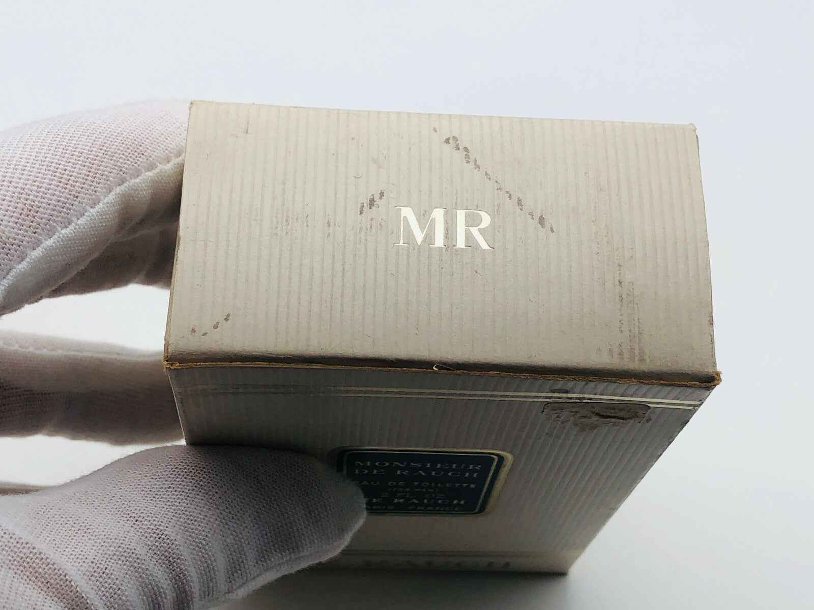 Scatola di Monsieur De Rauch Vintage con le lettere MR in rilievo sulla parte superiore