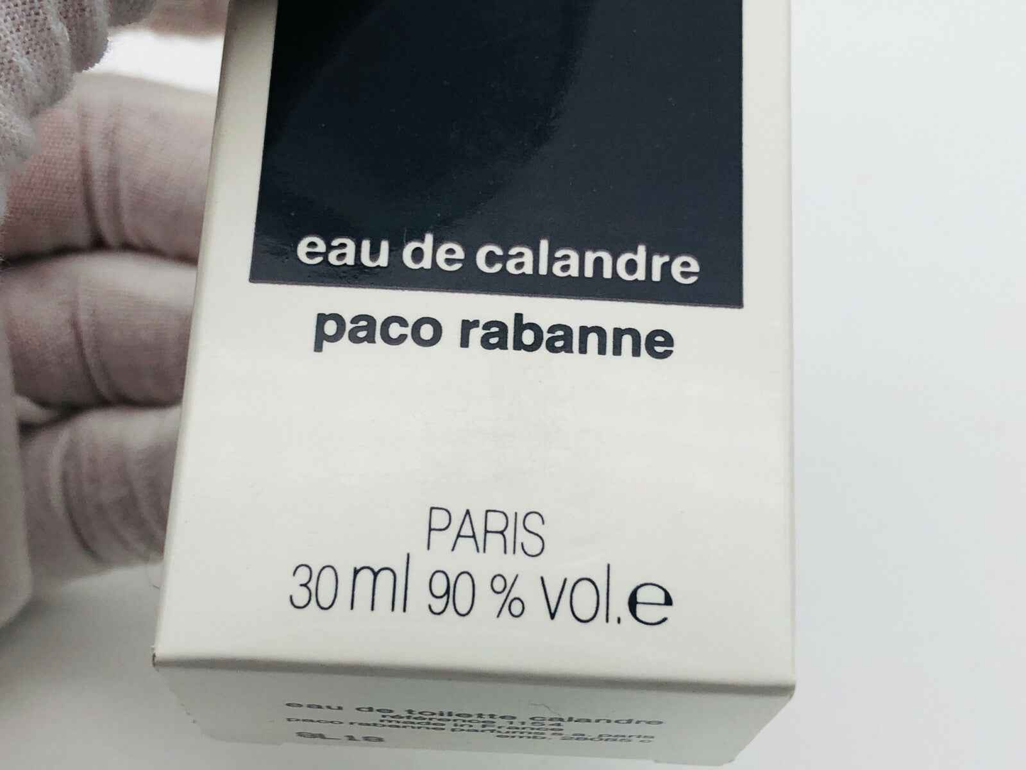 Scatola di profumo eau de calandre Paco Rabanne da 30 ml con etichetta e dettagli del prodotto