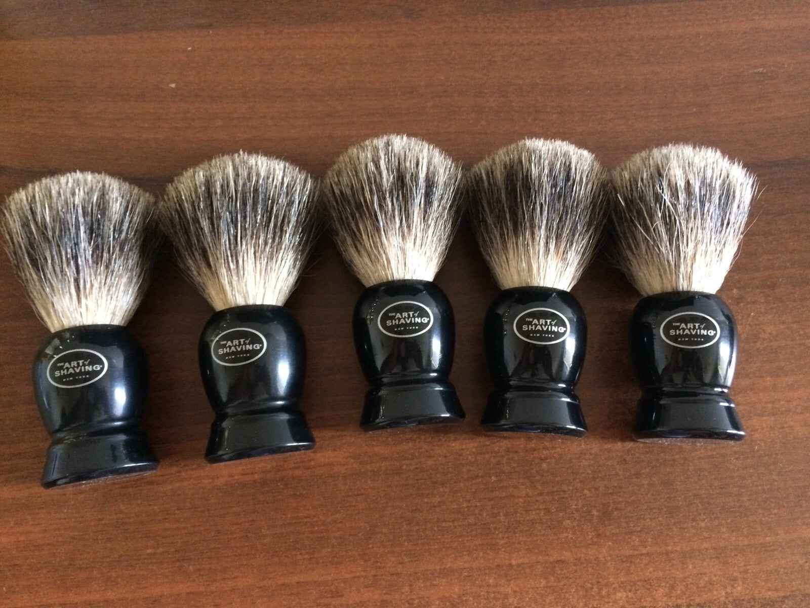 Pennello Tasso Pure Badge della The Art Of Shaving, ideale per una rasatura efficace e confortevole