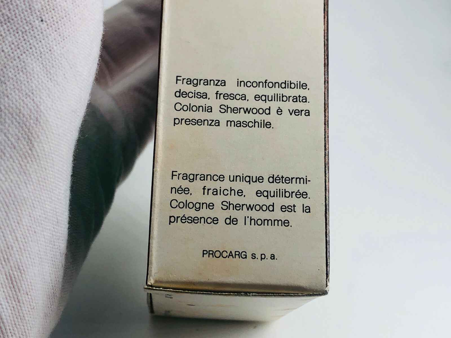 Scatola di profumo Procarg Sherwood Vintage con descrizione della fragranza maschile fresca e equilibrata