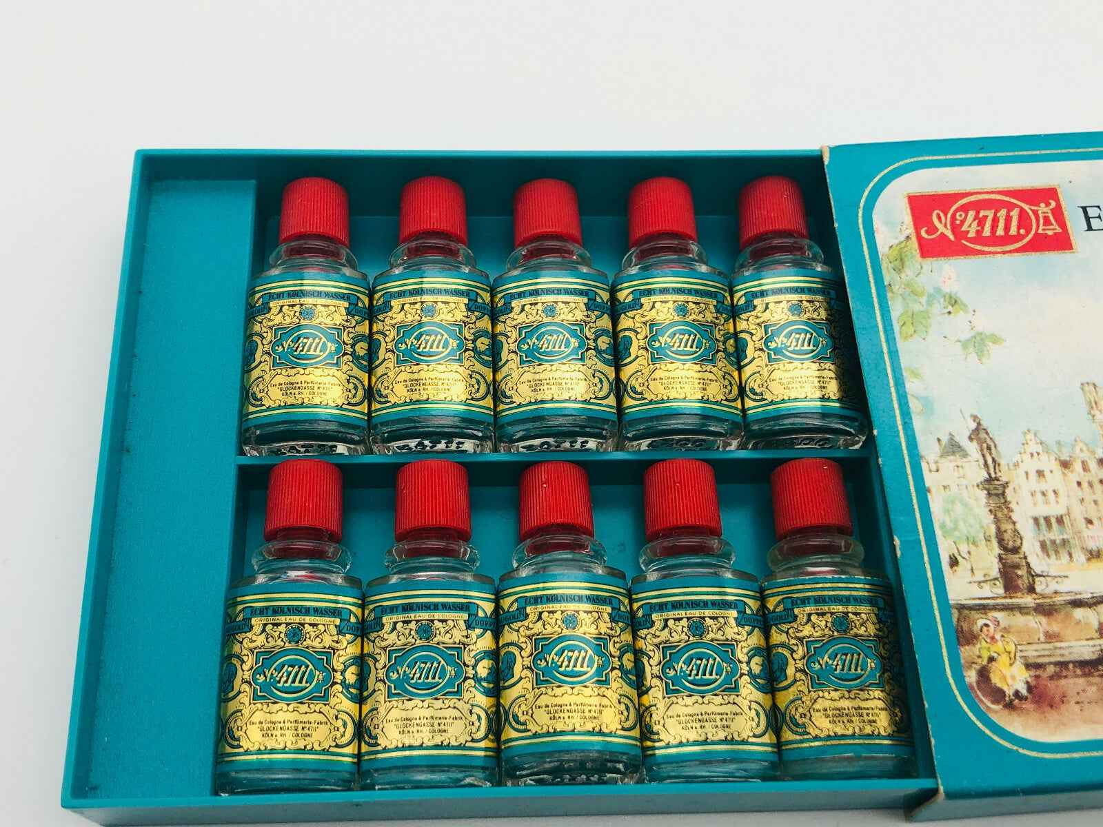 Set di 10 flaconi di Profumo 4711 Vintage in scatola elegante con tappo rosso