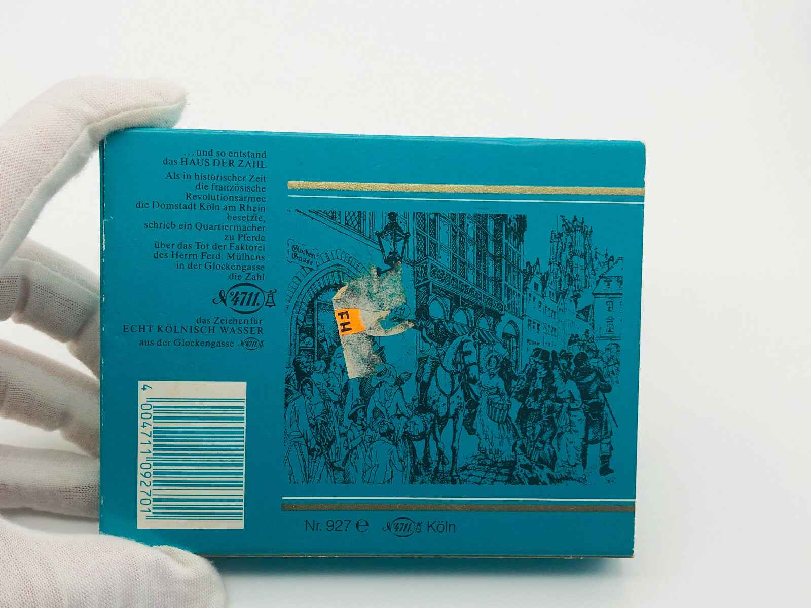 Confezione del Profumo 4711 Vintage con illustrazione storica, tipica dell'eleganza tedesca