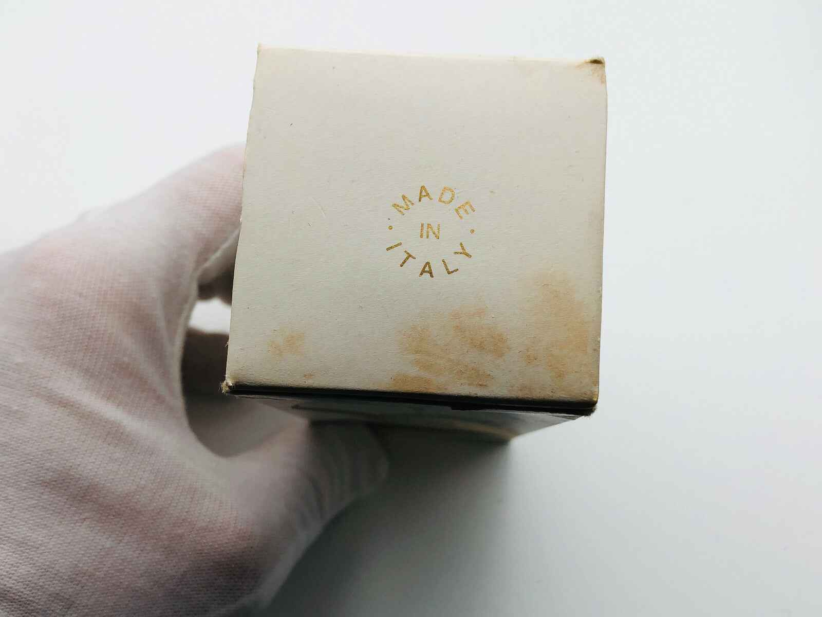 Scatola di profumo Applauso Gandini con etichetta Made in Italy, perfetta per collezionisti