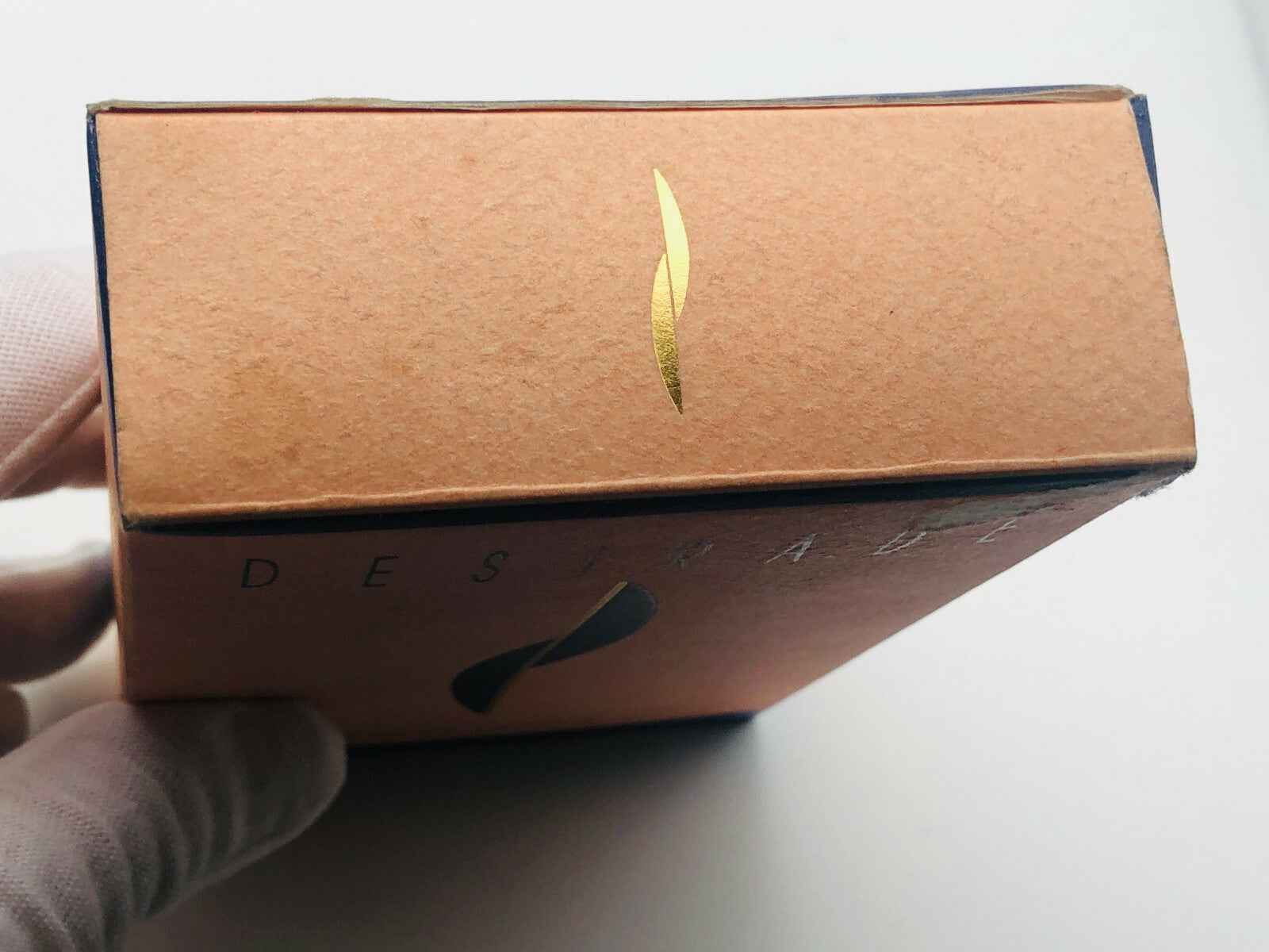 Scatola del Profumo Aubusson Desirade Vintage con design elegante e dettagli dorati