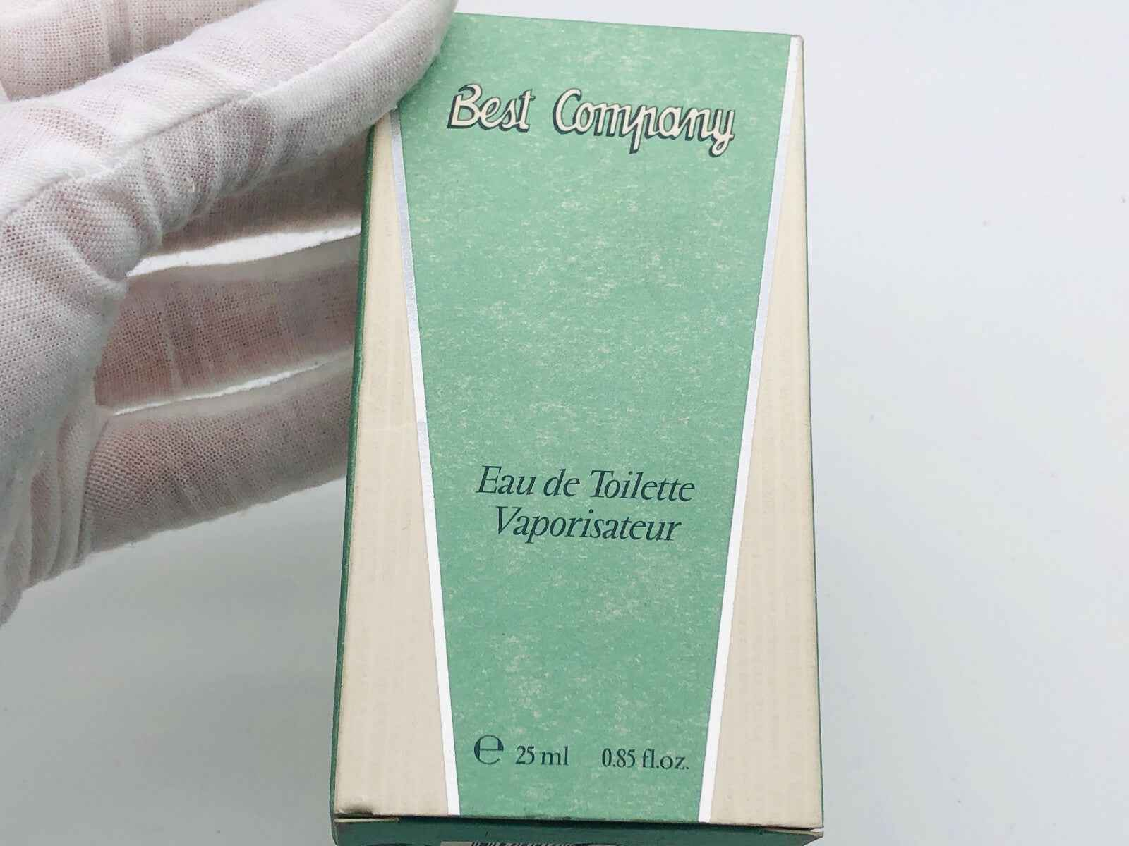 Scatola di Profumo Best Company Vintage Eau de Toilette da 25 ml con design elegante