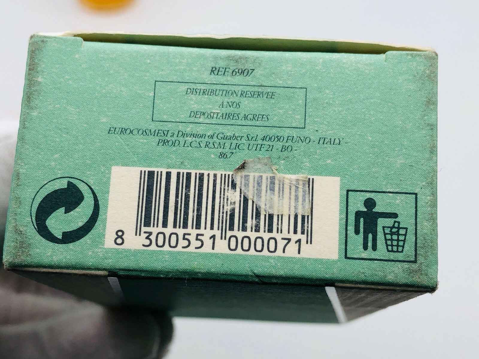 Scatola del profumo Best Company Vintage con codice a barre e istruzioni di riciclaggio