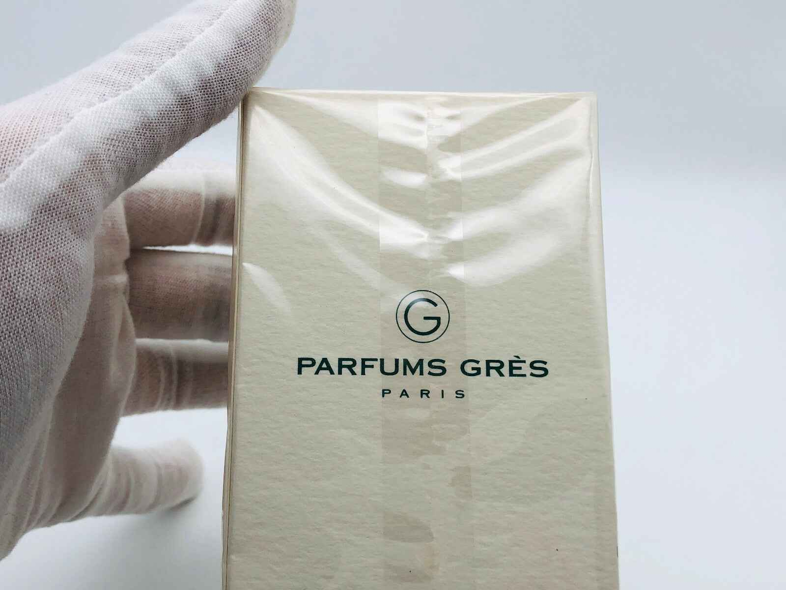 Scatola di Profumo Cabotine Gres con logo Parfums Grès, ideale per amanti delle fragranze eleganti