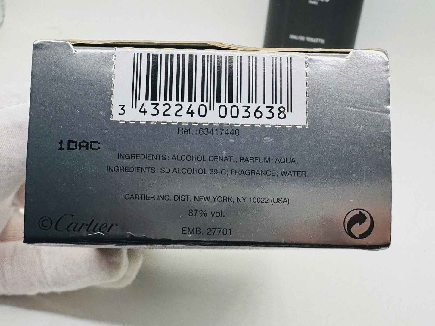 Scatola di profumo Cartier Santos Vintage con ingredienti e dettagli del prodotto chiaramente visibili