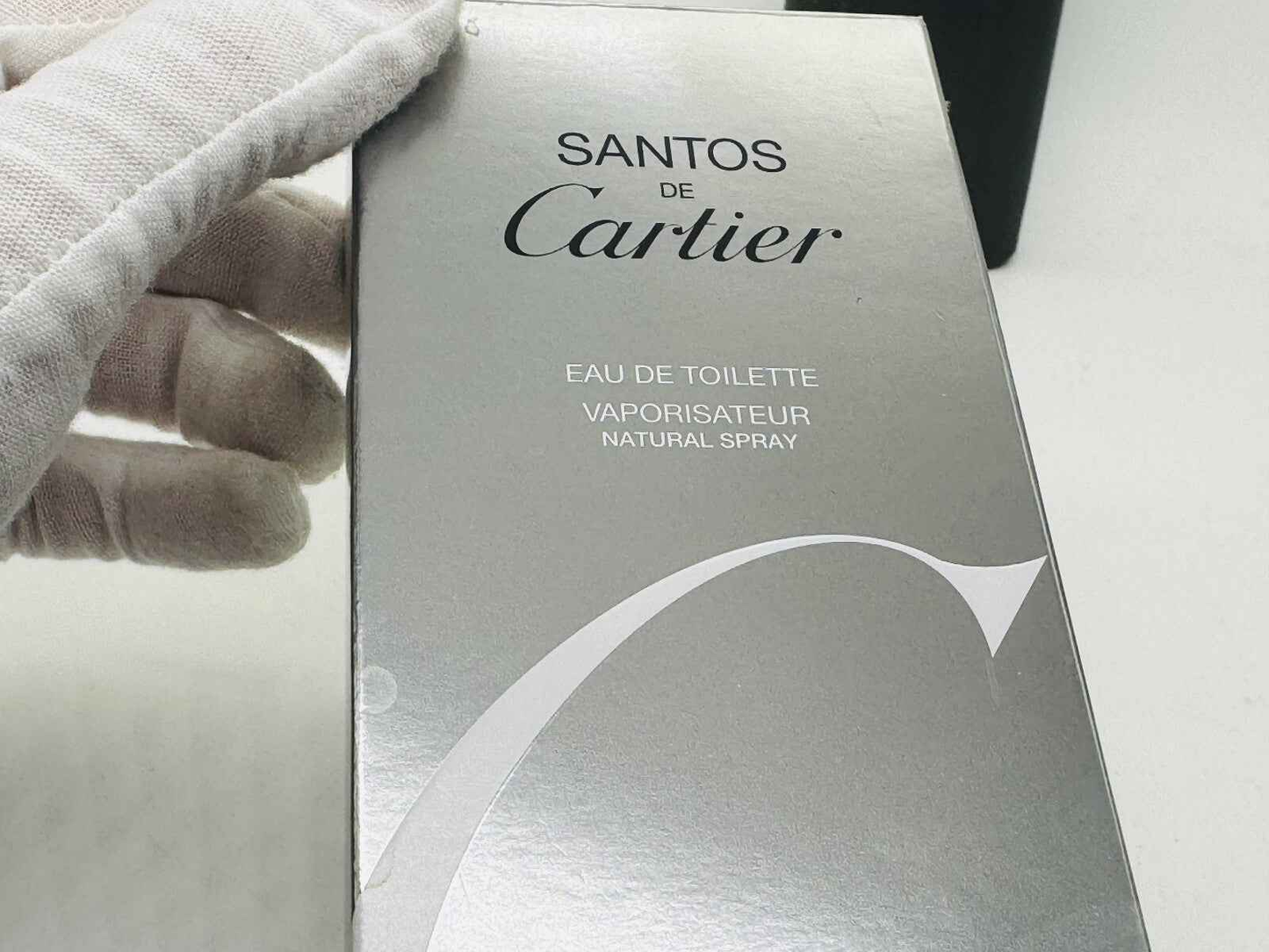Scatola del profumo Cartier Santos Vintage in confezione elegante con spray naturale