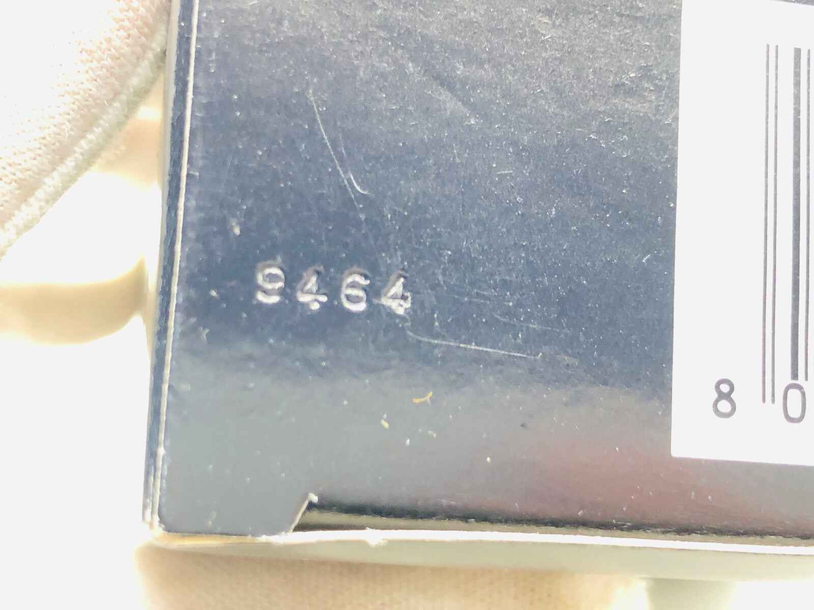 Confezione del Profumo Denim Original Vintage con codice prodotto 9464 in diverse angolazioni