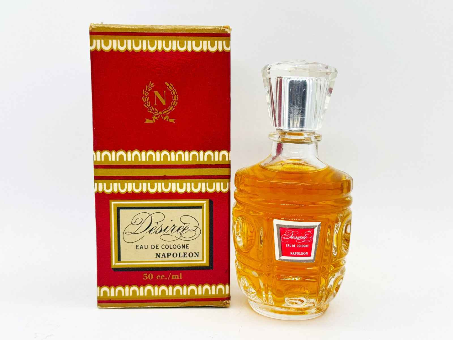 Profumo Desiree Napoleon Vintage in boccetta elegante da 50 ml con confezione rossa e dorata