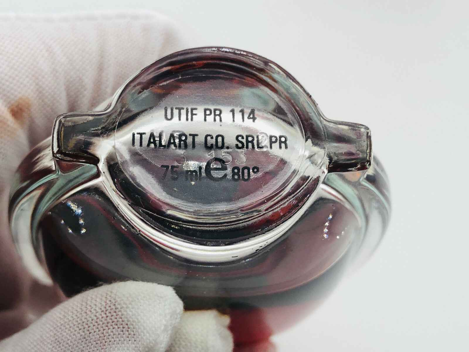 Bottiglia di profumo Etherea Battistoni Vintage in vetro con etichetta e capacità di 75 ml