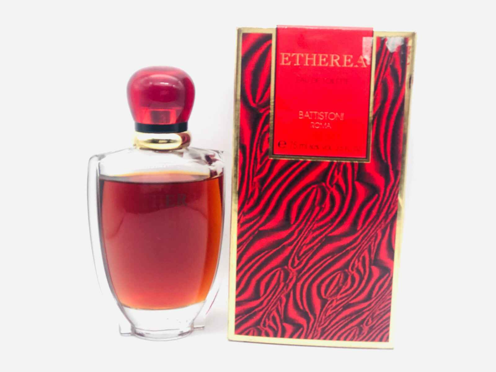 Bottiglia di profumo Etherea Battistoni Vintage con confezione elegante e design raffinato