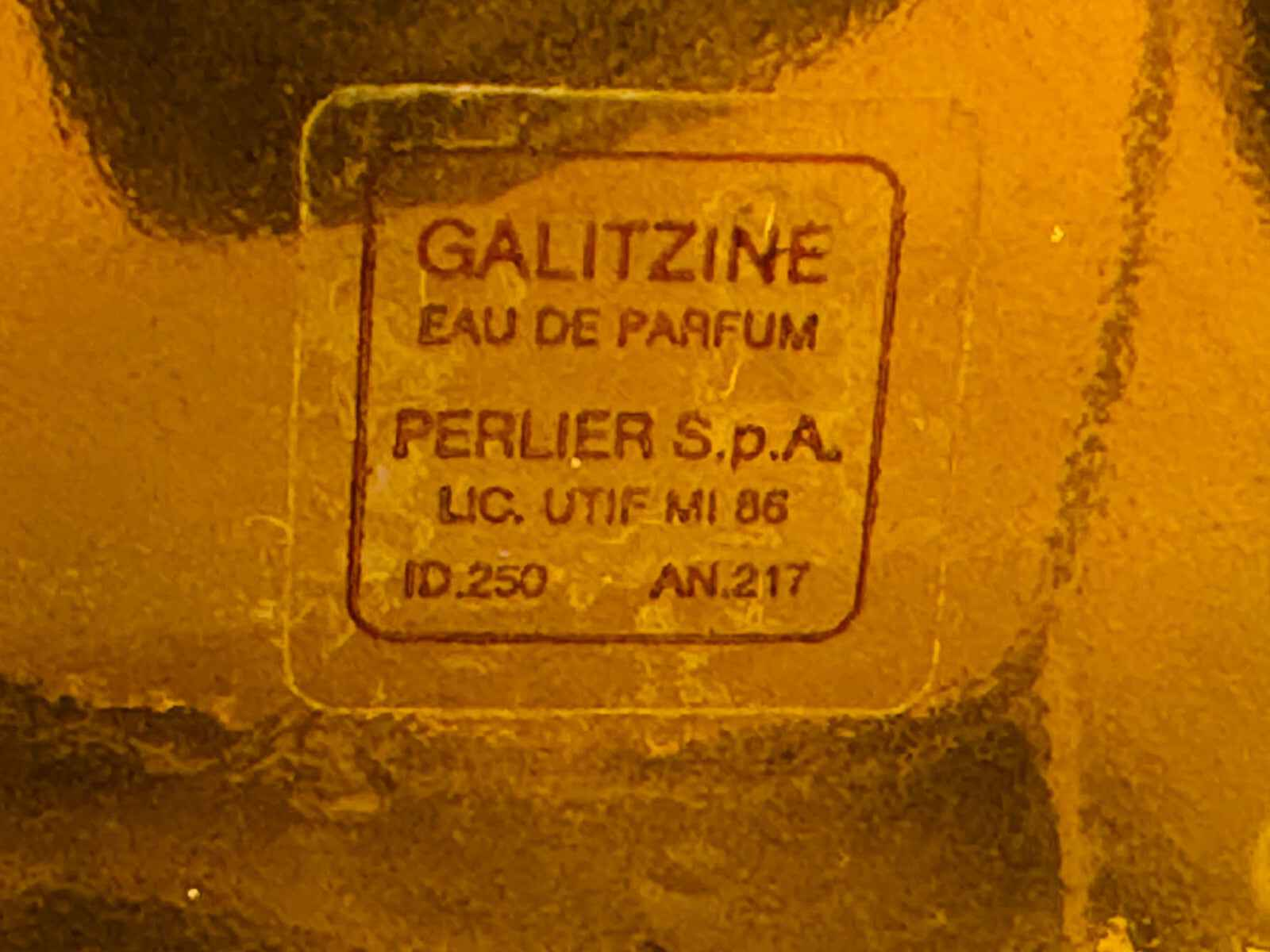 Etichetta profumo Galitzine Vintage dell'azienda Perlier S.P.A. con dettagli sulla fragranza