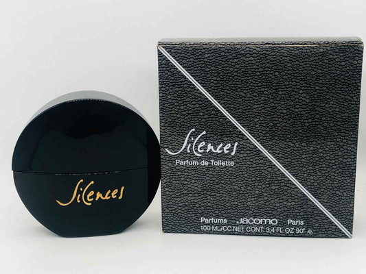 Profumo Jacomo Silences Vintage in flacone nero con astuccio elegante per una fragranza unica