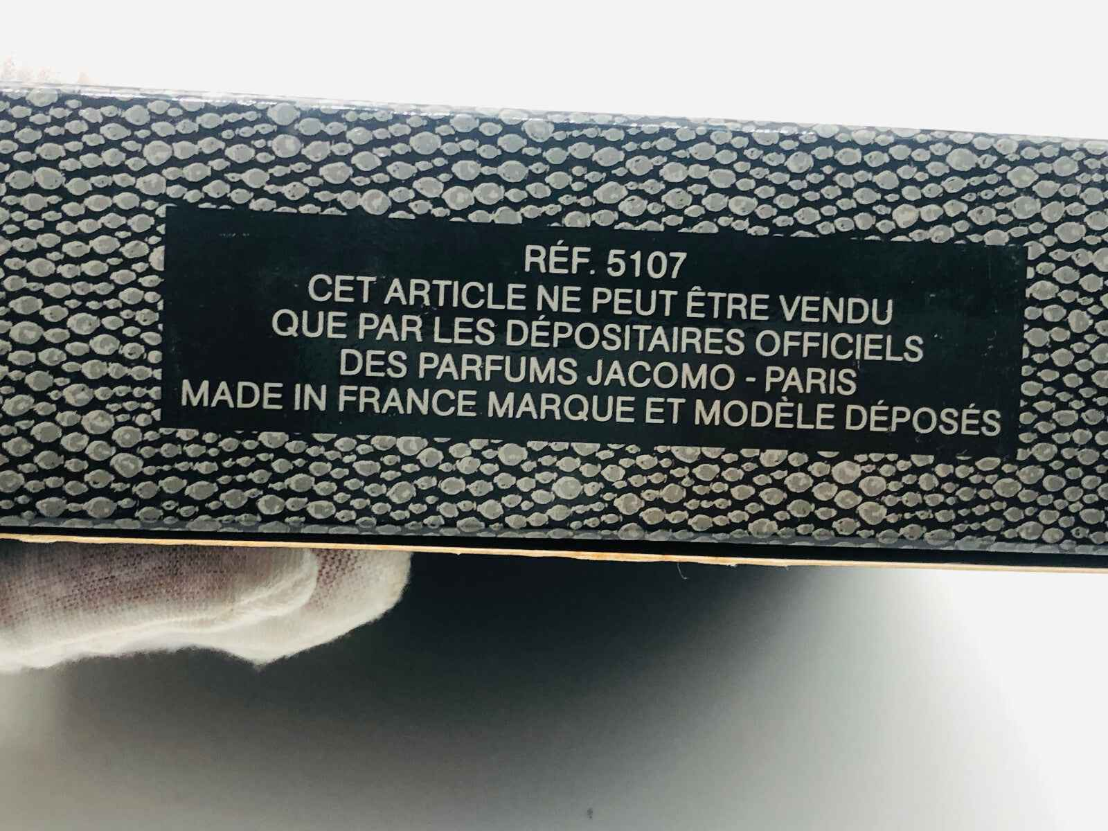 Scatola di Profumo Jacomo Silences Vintage con etichetta dei depositari ufficiali