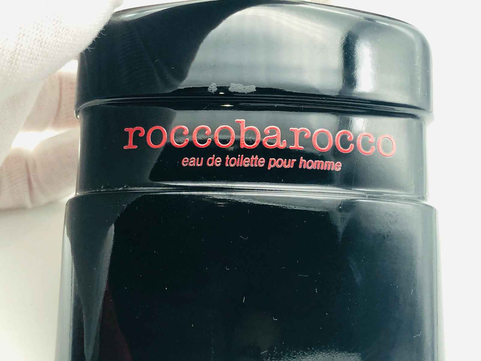 Profumo Roccobarocco Vintage in flacone nero per uomo, elegante e raffinato