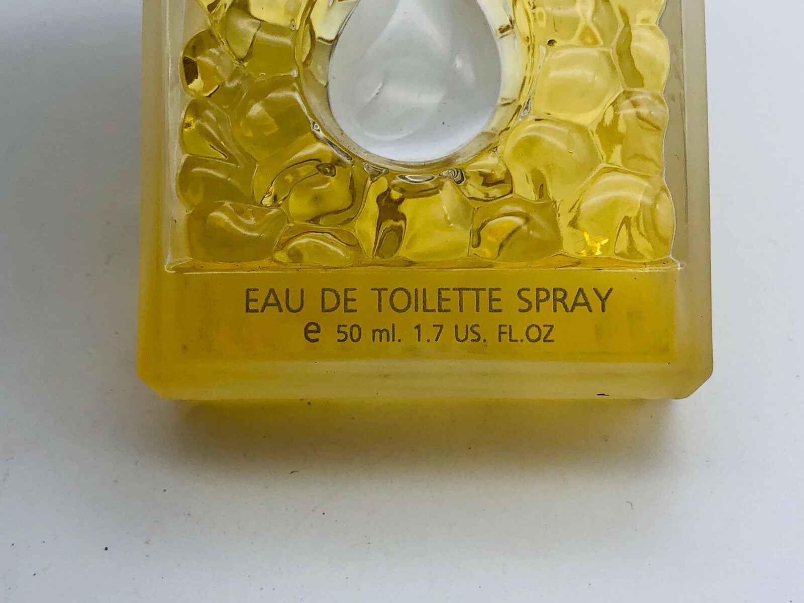 Flacone di profumo Salvador Dali Eau de Toilette Spray da 50 ml con design artistico e texture unica
