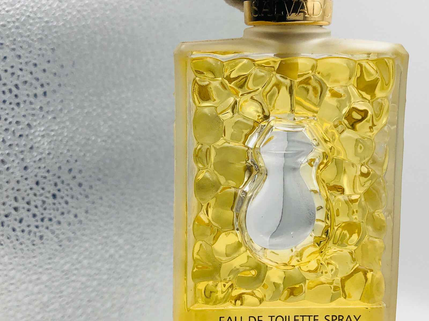Flacone di profumo Salvador Dali in vetro giallo con forma unica per Eau de Toilette