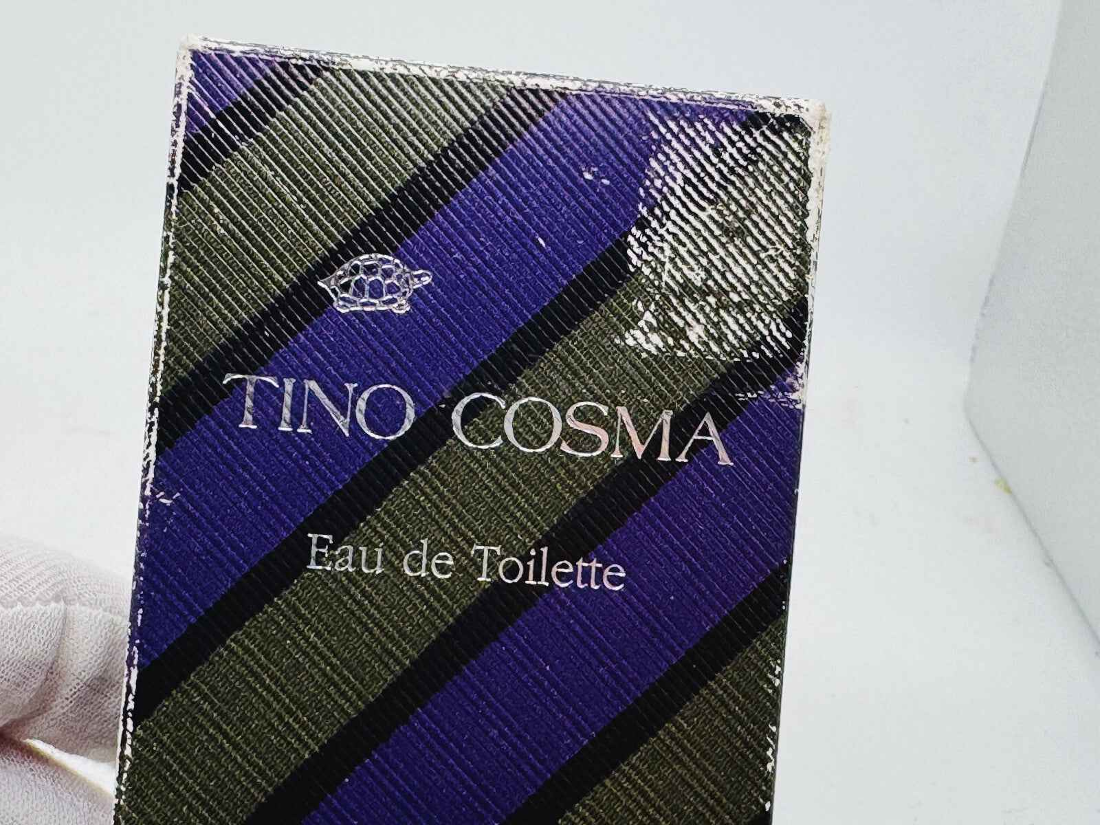 Scatola di profumo Tino Cosma Vintage Eau de Toilette con design elegante e dettagli in rilievo