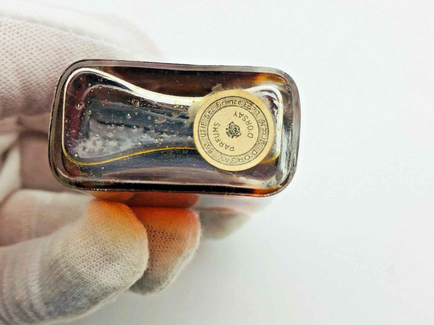 Bottiglia di profumo Trophee D Orsay in vetro elegante con tappo dorato per collezionisti