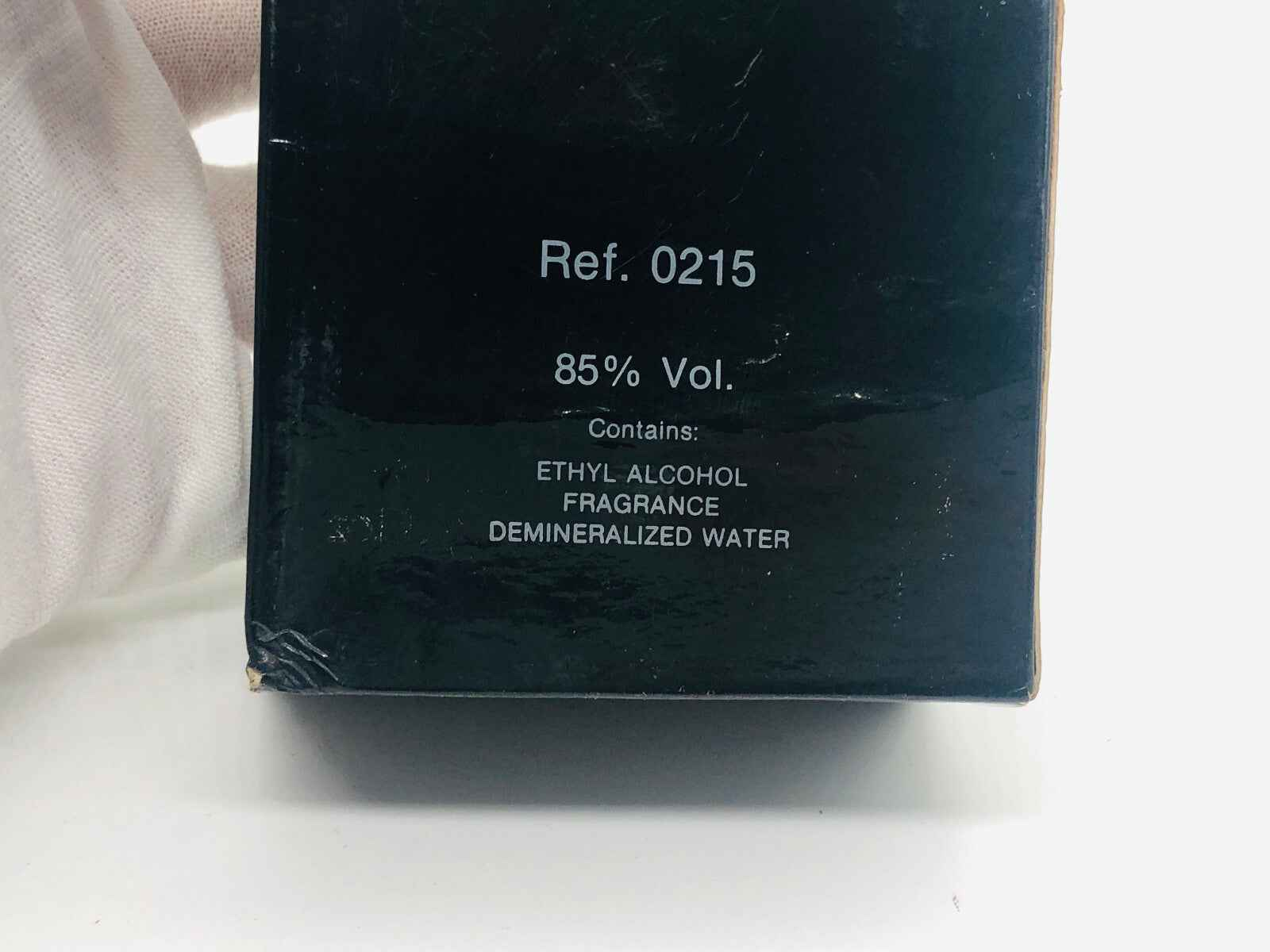 Dettaglio della confezione del Profumo Vintage Angelo Litrico con ingredienti e percentuale alcolica