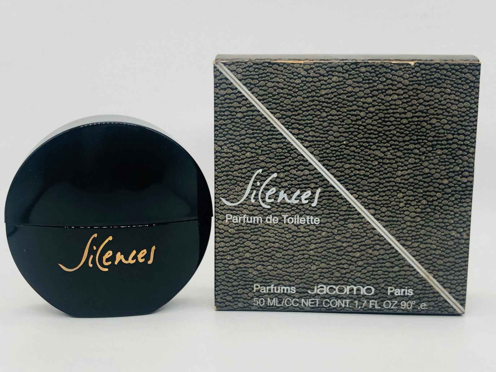 Profumo Vintage Jacomo Silences in confezione elegante con design nero ideale per collezionisti