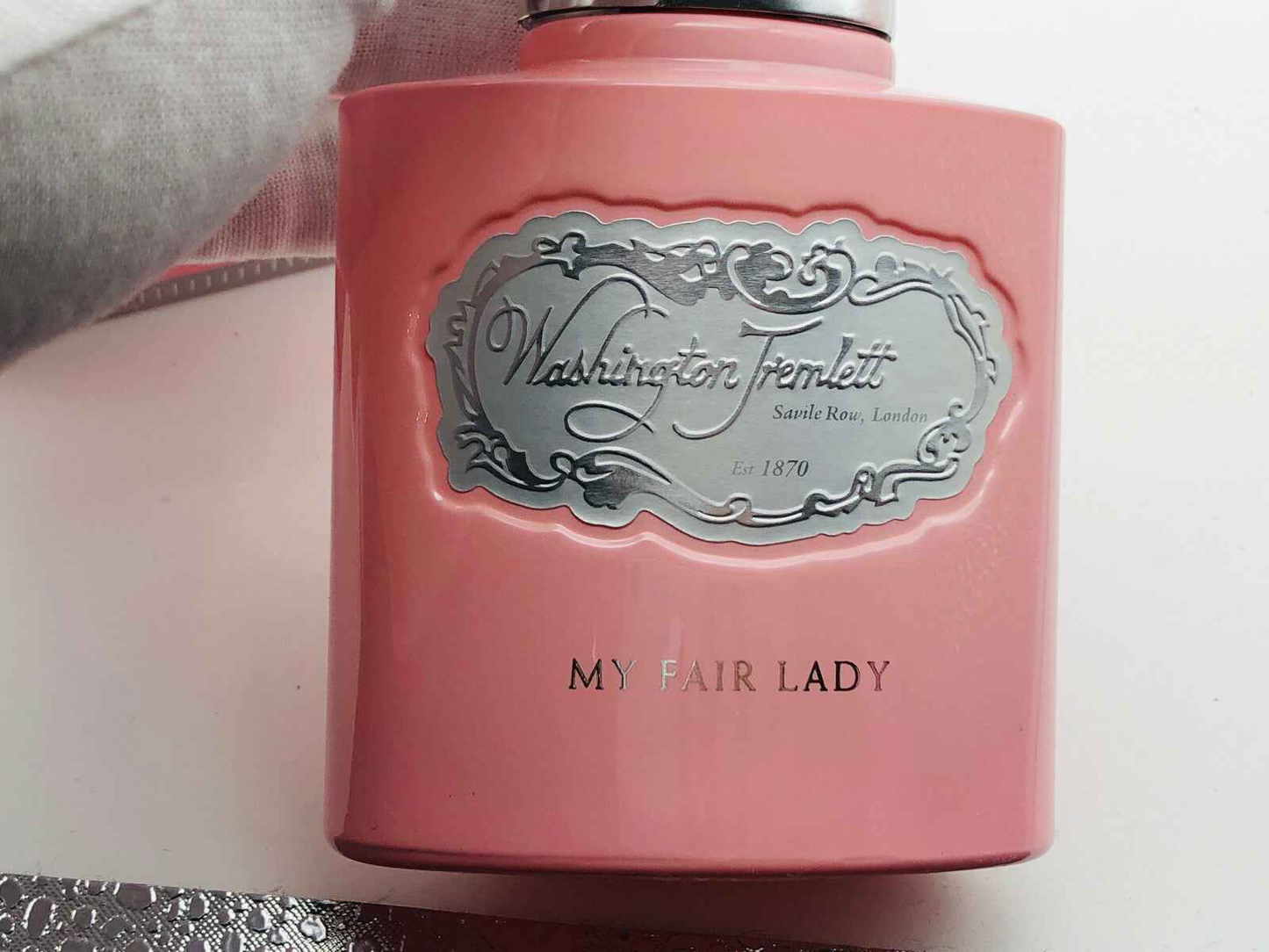 Profumo Washington Tremlett My Fair Lady in elegante flacone rosa con etichetta decorativa