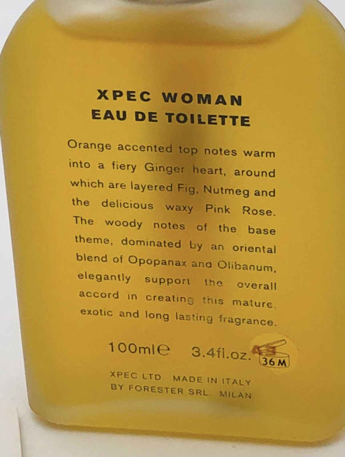 Profumo Xpec Woma in bottiglia di Eau de Toilette da 100 ml con note aromatiche di rosa e spezie