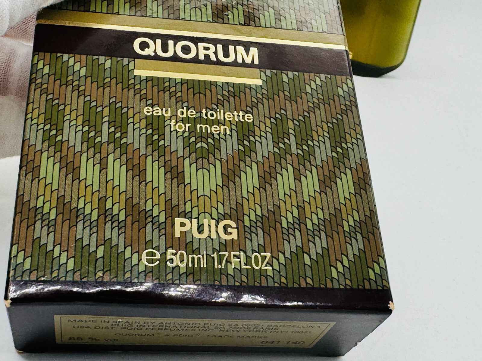 Scatola di Puig Quorum Profumo Vintage da 50ml, profumo da uomo con elegante design retrò